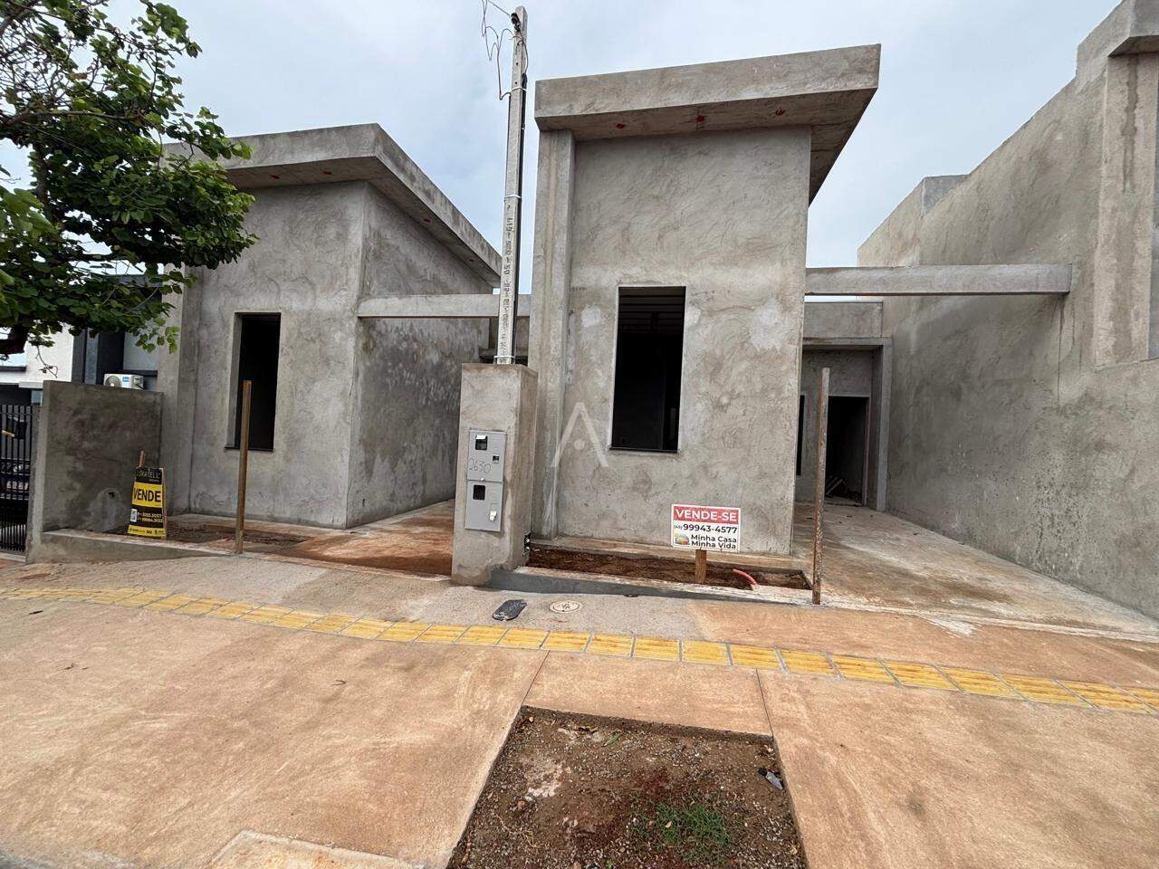 Casa Residencial para à venda no Bairro JARDIM COOPAGRO em TOLEDO: