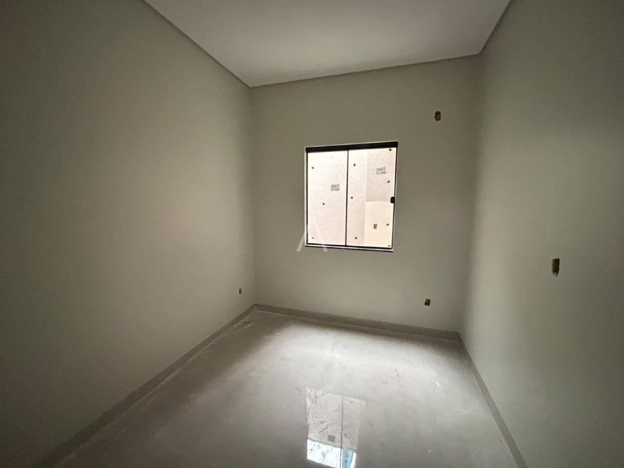 Casa Residencial para à venda no Bairro JARDIM COOPAGRO em TOLEDO: 