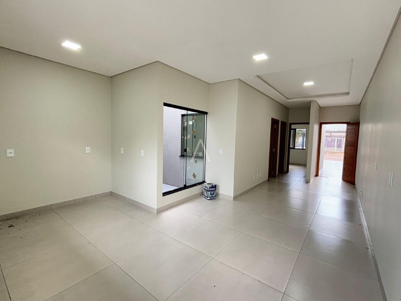 Casa Residencial para à venda no Bairro JARDIM COOPAGRO em TOLEDO: 