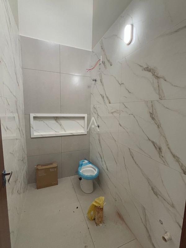 Casa Residencial para à venda no Bairro JARDIM COOPAGRO em TOLEDO: 