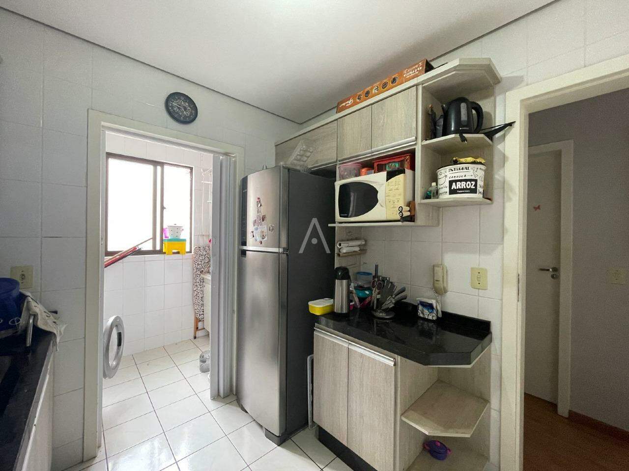 Apartamento para à venda no Bairro COUNTRY em CASCAVEL: