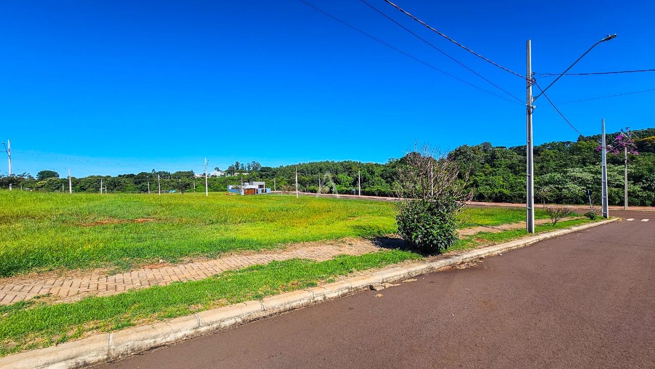 Terreno para à venda no Bairro PARAISO TROPICAL 2 em CASCAVEL: 
