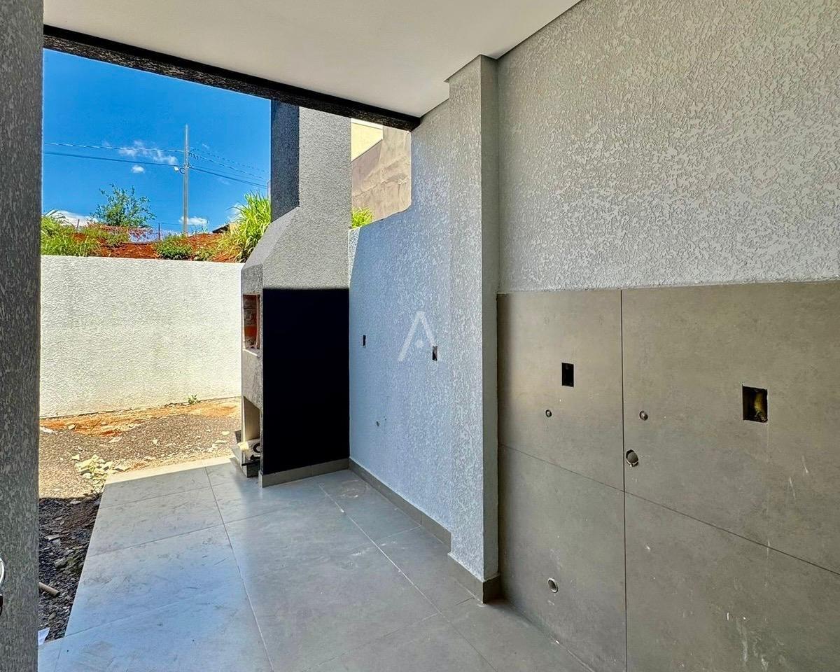 Casa Residencial para à venda no Bairro JARDIM COOPAGRO em TOLEDO: 