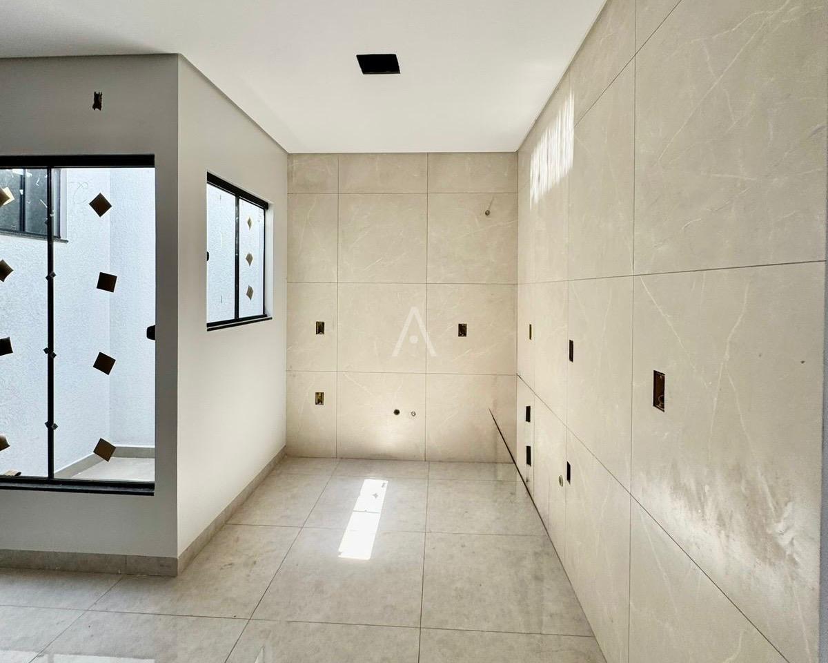 Casa Residencial para à venda no Bairro JARDIM COOPAGRO em TOLEDO: 