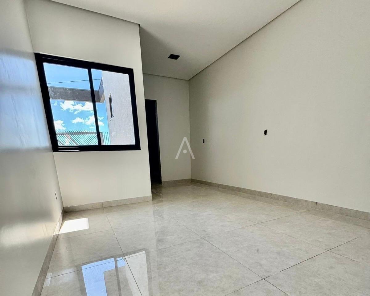 Casa Residencial para à venda no Bairro JARDIM COOPAGRO em TOLEDO: 