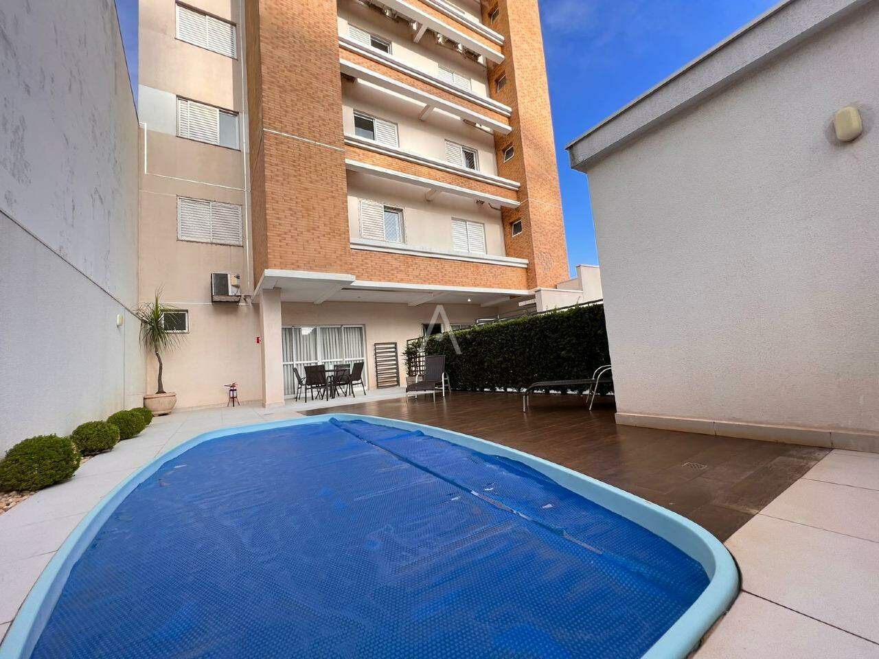 Apartamento para para aluguel no Bairro REGIAO DO LAGO em CASCAVEL: 