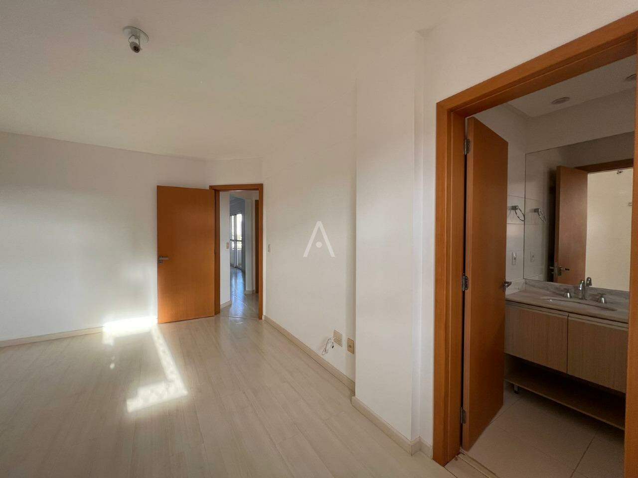 Apartamento para para aluguel no Bairro REGIAO DO LAGO em CASCAVEL: 