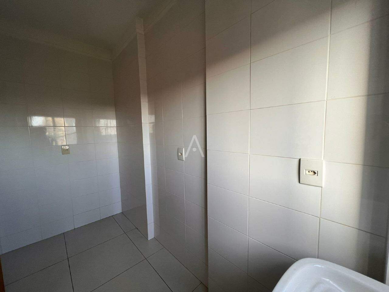 Apartamento para para aluguel no Bairro REGIAO DO LAGO em CASCAVEL: 