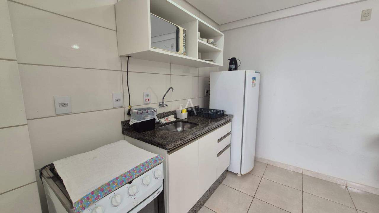Apartamento para para aluguel no Bairro SANTA CRUZ em CASCAVEL: COZINHA
