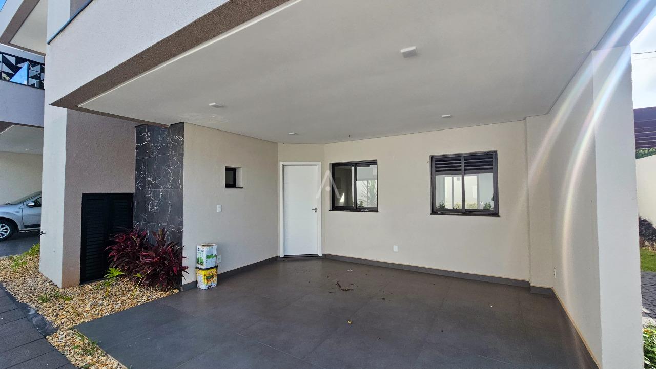 Sobrado para à venda no Bairro COUNTRY em CASCAVEL: 