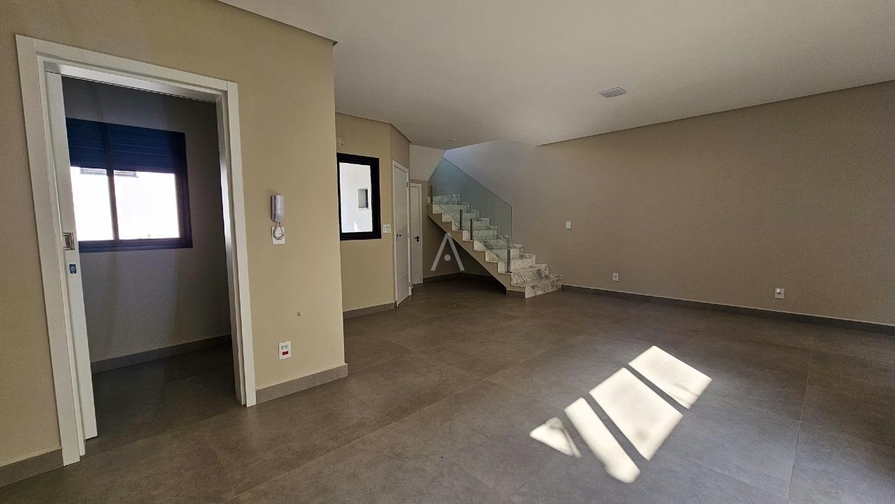 Sobrado para à venda no Bairro COUNTRY em CASCAVEL: 