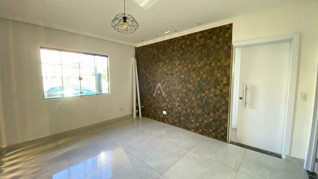 Casa Residencial para à venda no Bairro CANADA em CASCAVEL: