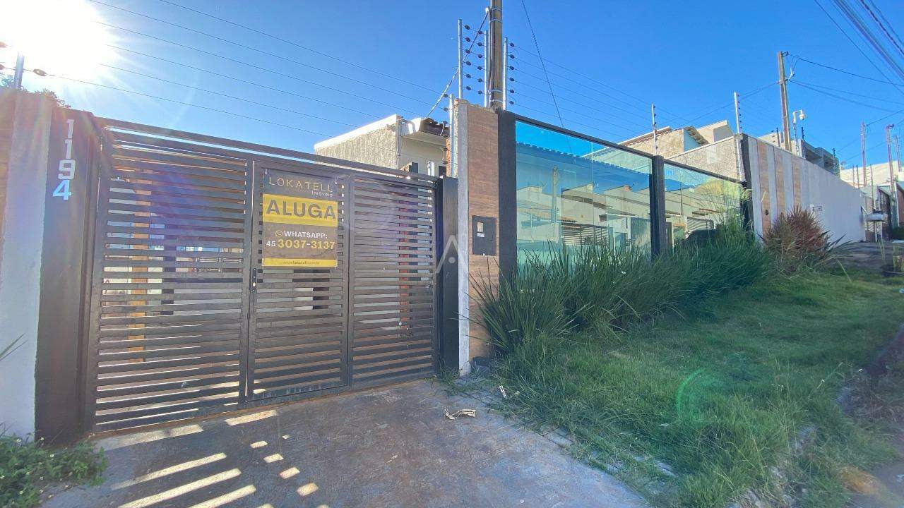 Casa Residencial para à venda no Bairro CANADA em CASCAVEL: 