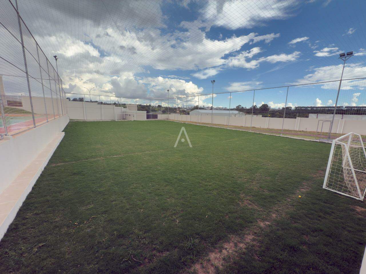 Terreno para à venda no Bairro NUCLEO INDUSTRIAL III em CASCAVEL: 