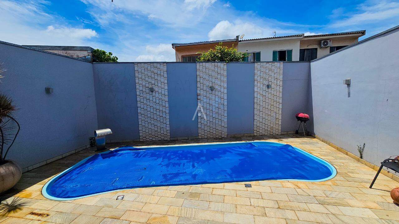 Casa Residencial para à venda no Bairro PARQUE VERDE em CASCAVEL: 