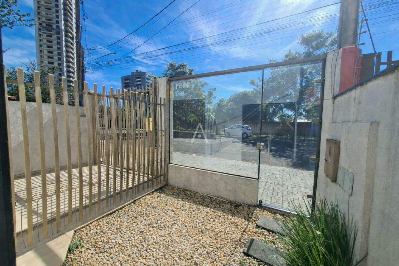 Casa Comercial para para aluguel no Bairro NEVA em CASCAVEL: Jardin
