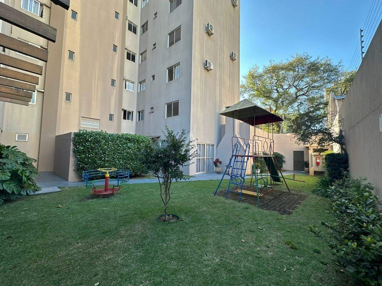 Apartamento para para aluguel no Bairro CENTRO em CASCAVEL: PARQUINHO