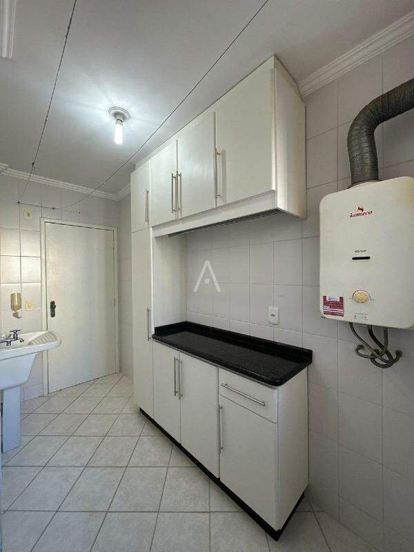 Apartamento para para aluguel no Bairro CENTRO em CASCAVEL: ÁREA DE SERVIÇO