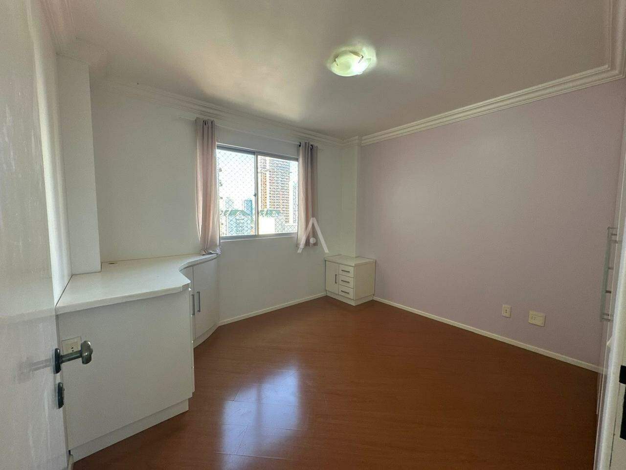 Apartamento para para aluguel no Bairro CENTRO em CASCAVEL: QUARTO 02