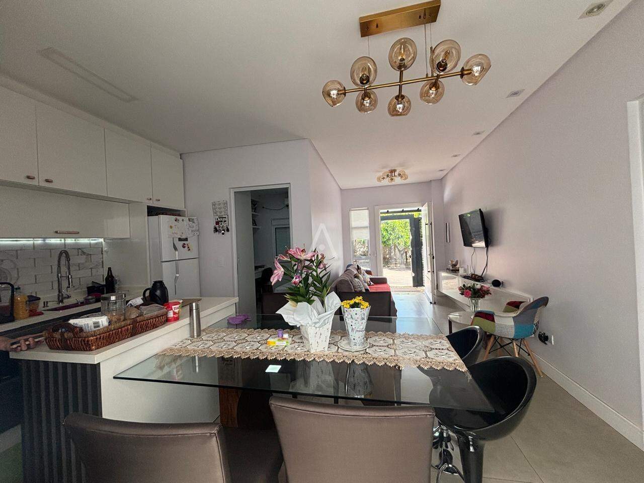 Casa Residencial para à venda no Bairro CONTINENTAL PARK em CASCAVEL: 