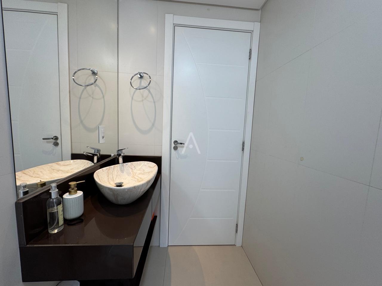 Apartamento para à venda no Bairro CENTRO em CASCAVEL: 