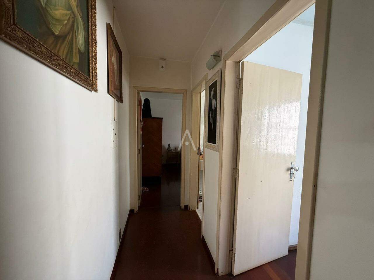 Casa Residencial para à venda no Bairro CENTRO em CASCAVEL: 