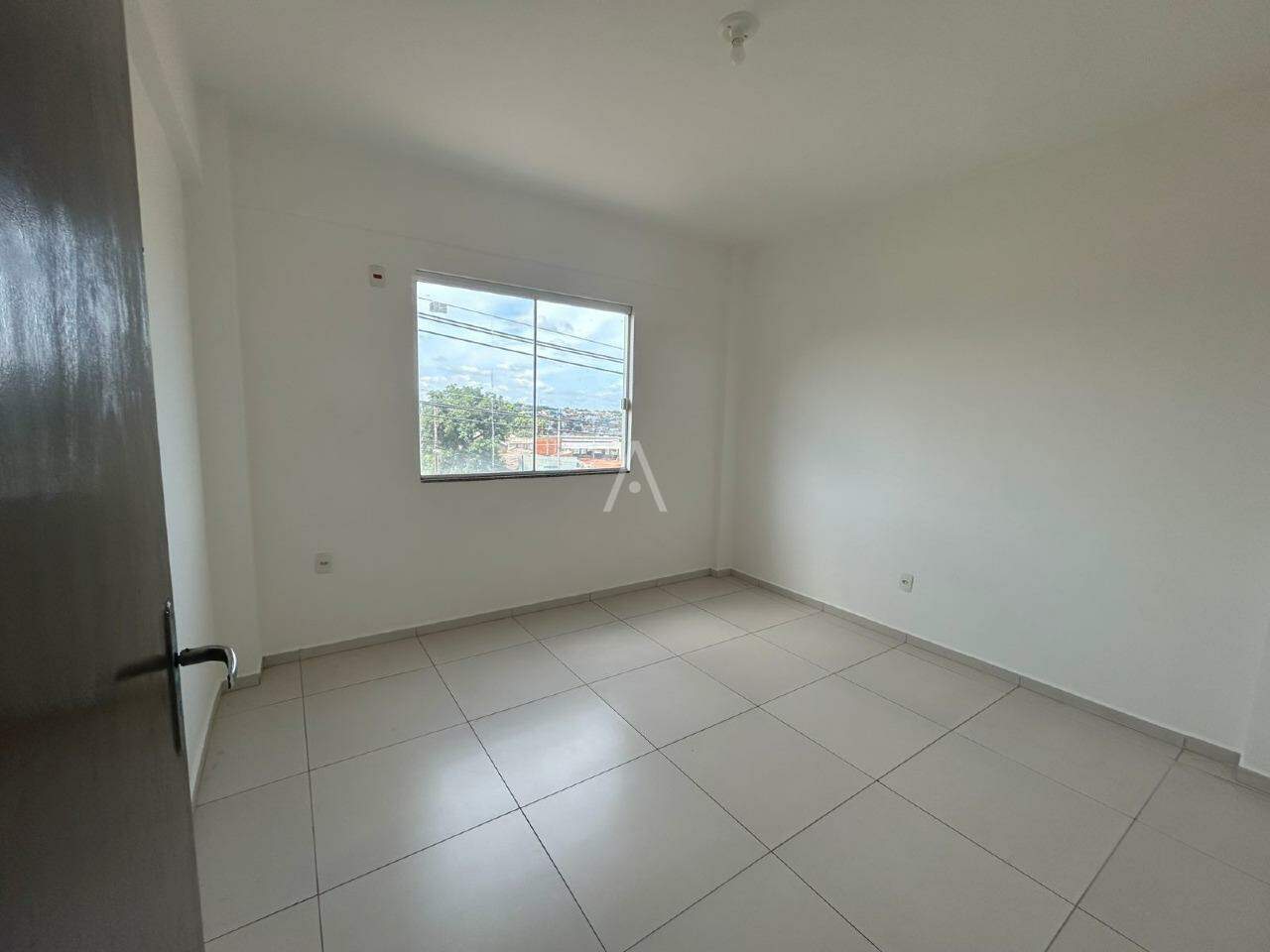Apartamento para para aluguel no Bairro Jardim Europa/América em TOLEDO: