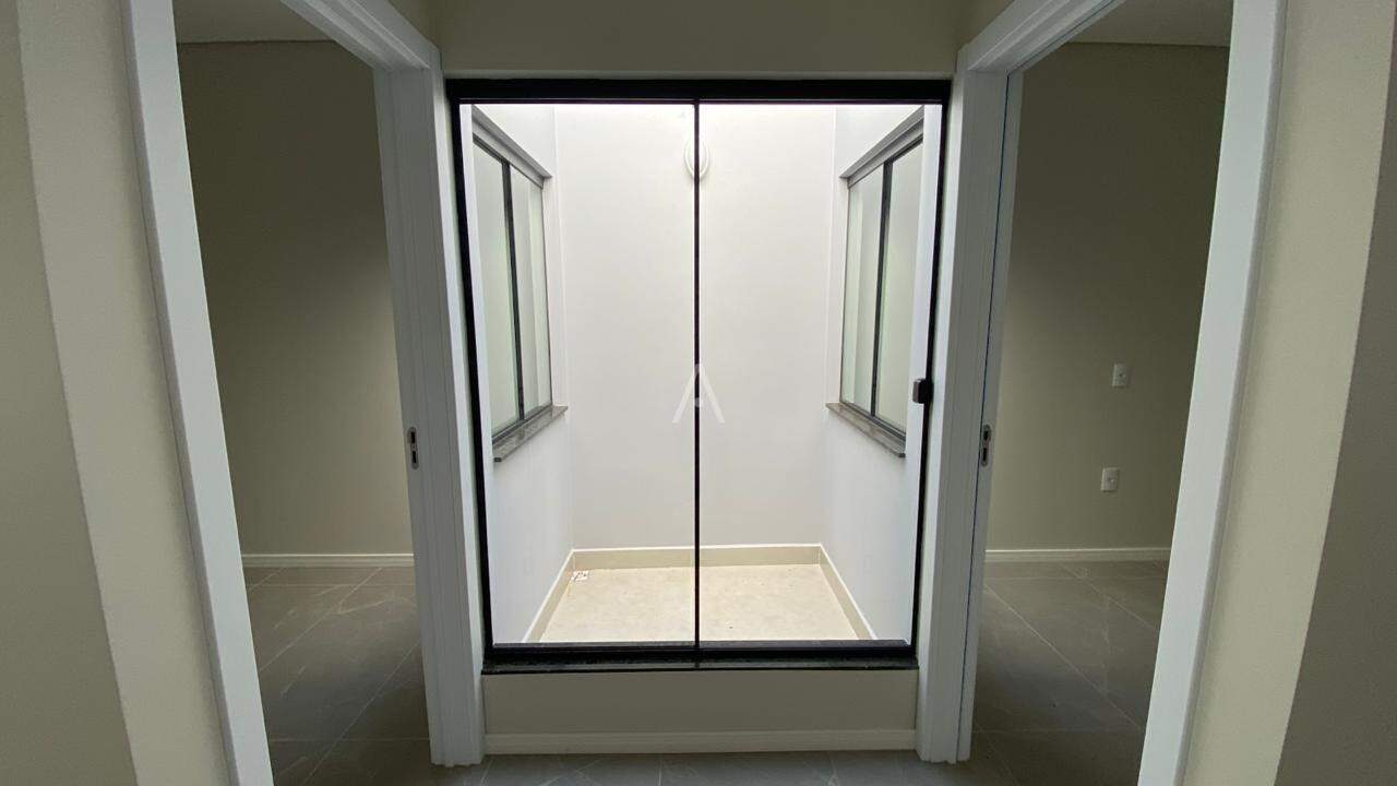 Casa Residencial para à venda no Bairro JARDIM COOPAGRO em TOLEDO: 