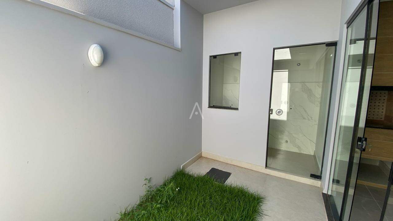 Casa Residencial para à venda no Bairro JARDIM COOPAGRO em TOLEDO: 