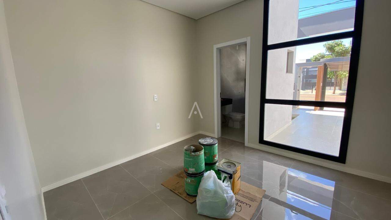 Casa Residencial para à venda no Bairro JARDIM COOPAGRO em TOLEDO: 