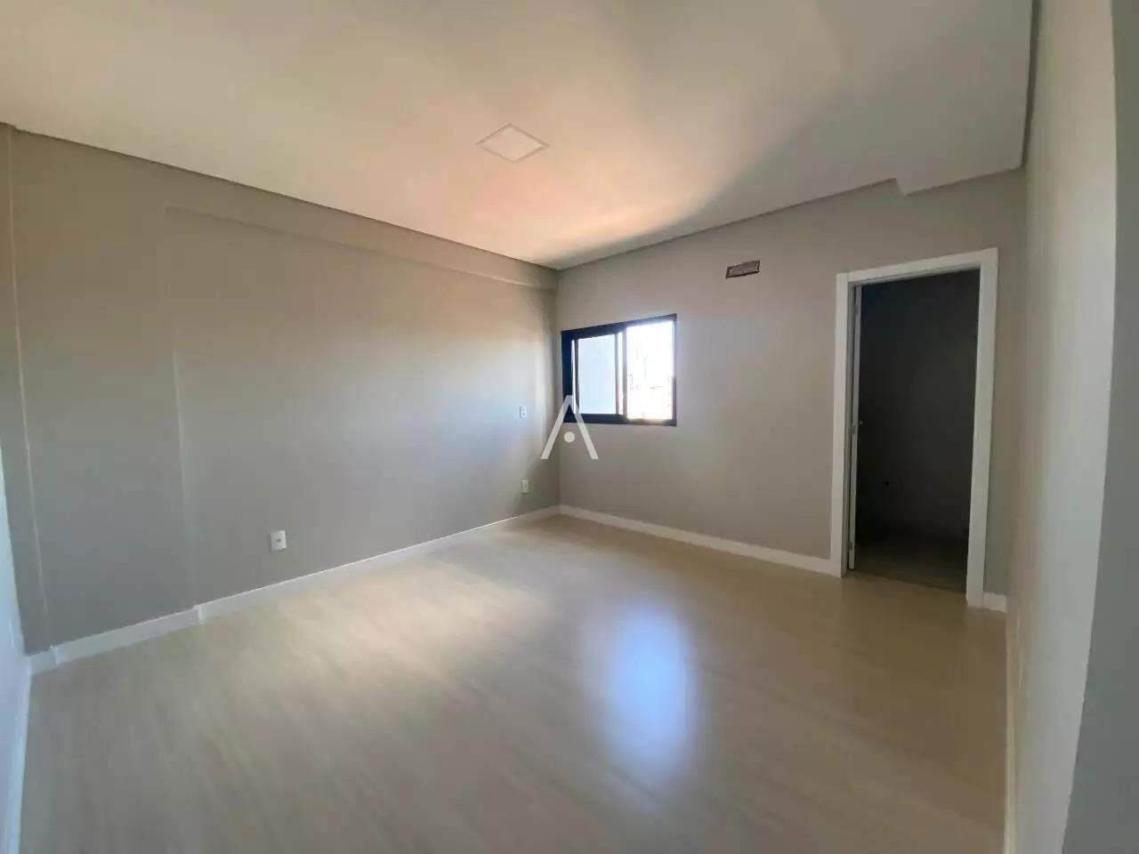 Apartamento para à venda no Bairro CENTRO em TOLEDO: 