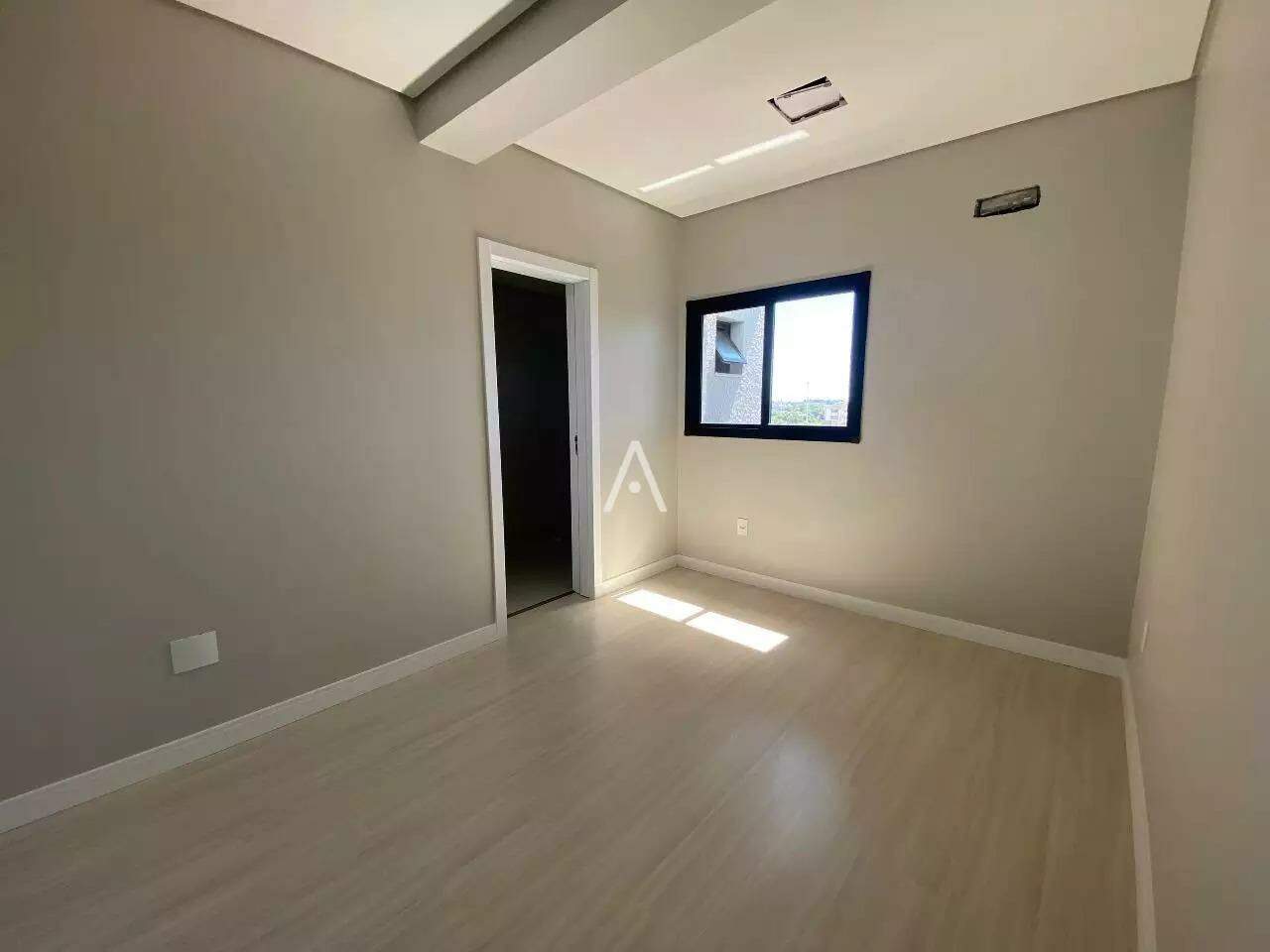 Apartamento para à venda no Bairro CENTRO em TOLEDO: 