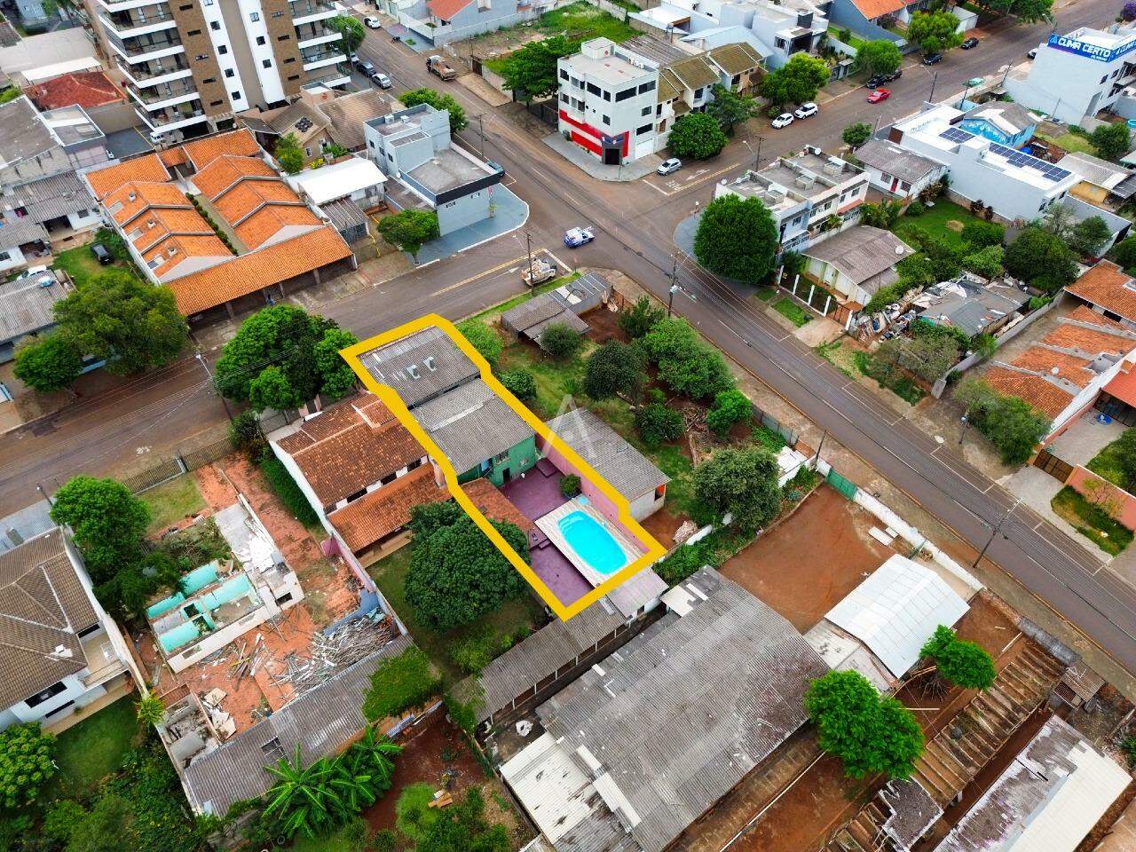 Casa Residencial para à venda no Bairro CENTRO em CASCAVEL: 