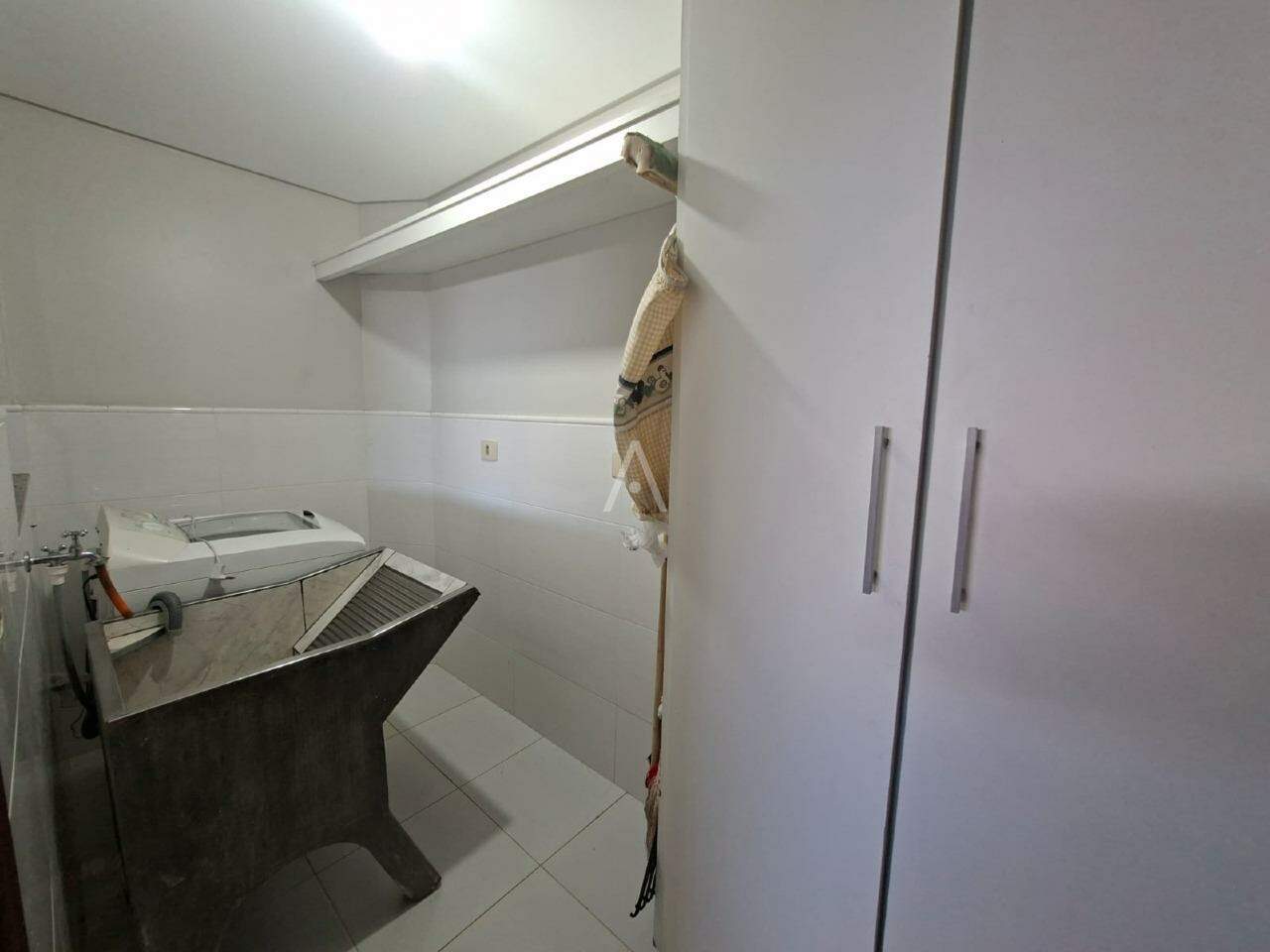 Sobrado para para aluguel no Bairro PARQUE SAO PAULO em CASCAVEL: 