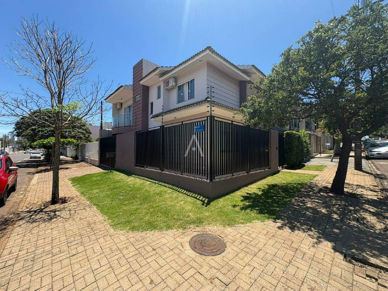 Sobrado para para aluguel no Bairro PARQUE SAO PAULO em CASCAVEL: 