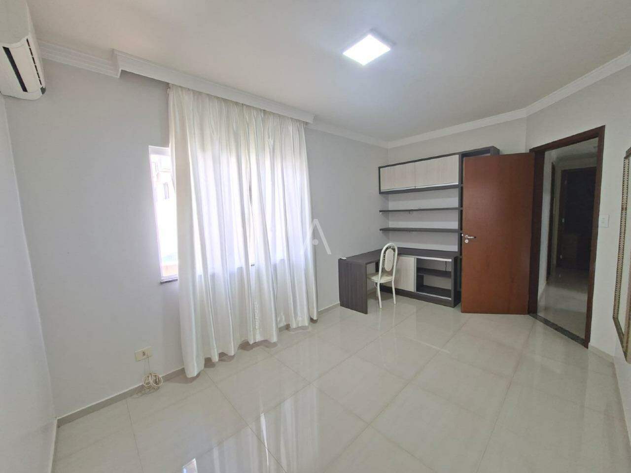 Sobrado para para aluguel no Bairro PARQUE SAO PAULO em CASCAVEL: 