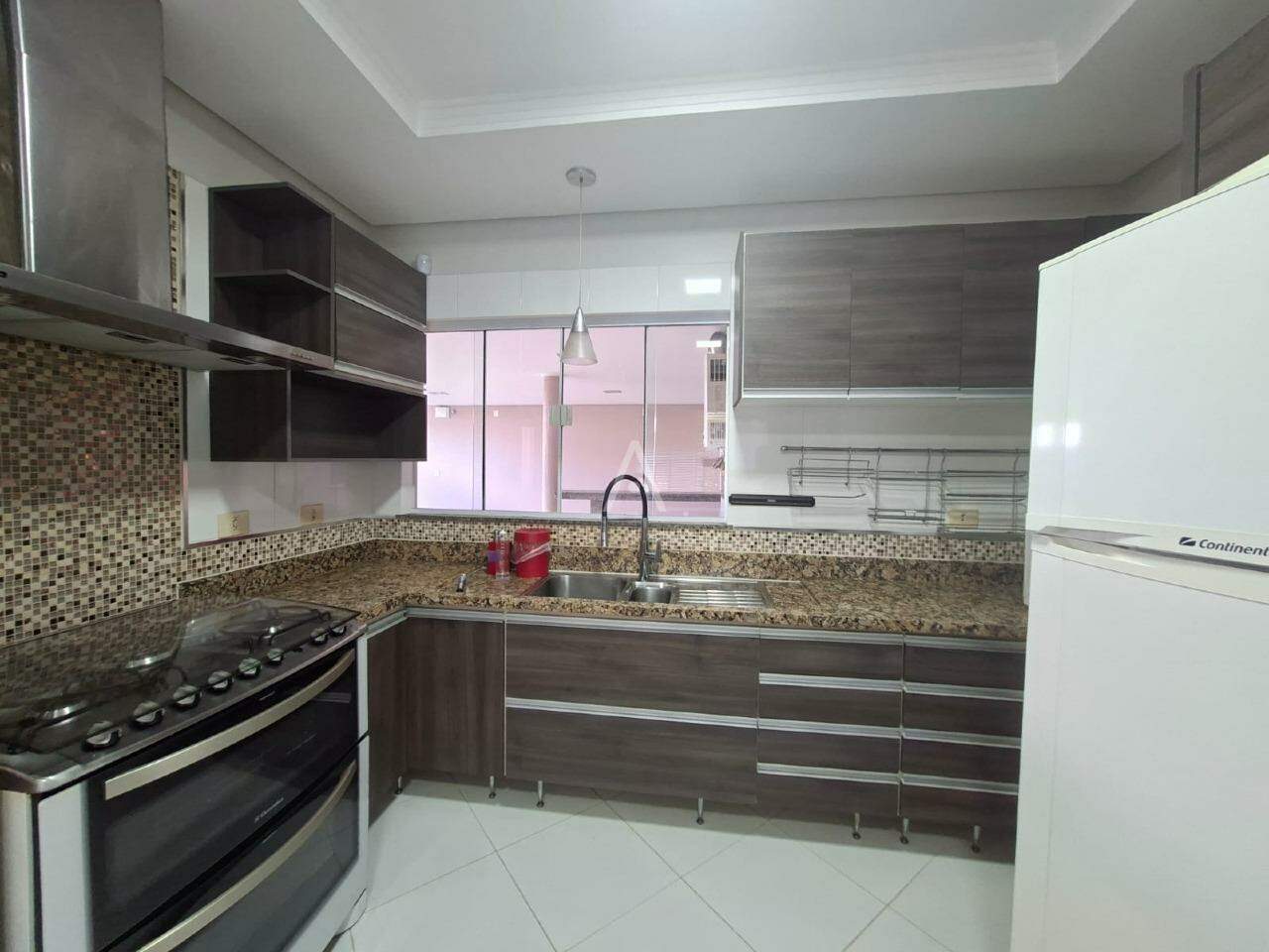 Sobrado para para aluguel no Bairro PARQUE SAO PAULO em CASCAVEL: 