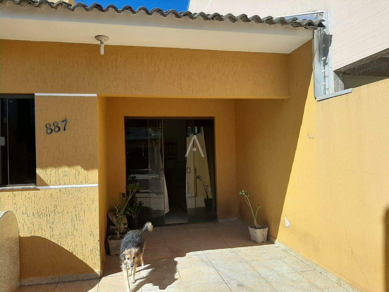 Casa Residencial para à venda no Bairro CANADA em CASCAVEL: 