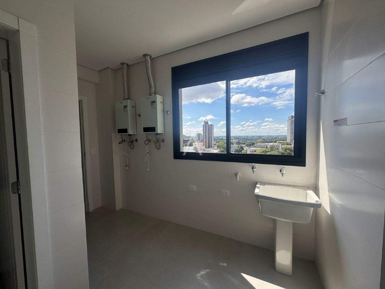 Apartamento para para aluguel no Bairro CENTRO em CASCAVEL: 