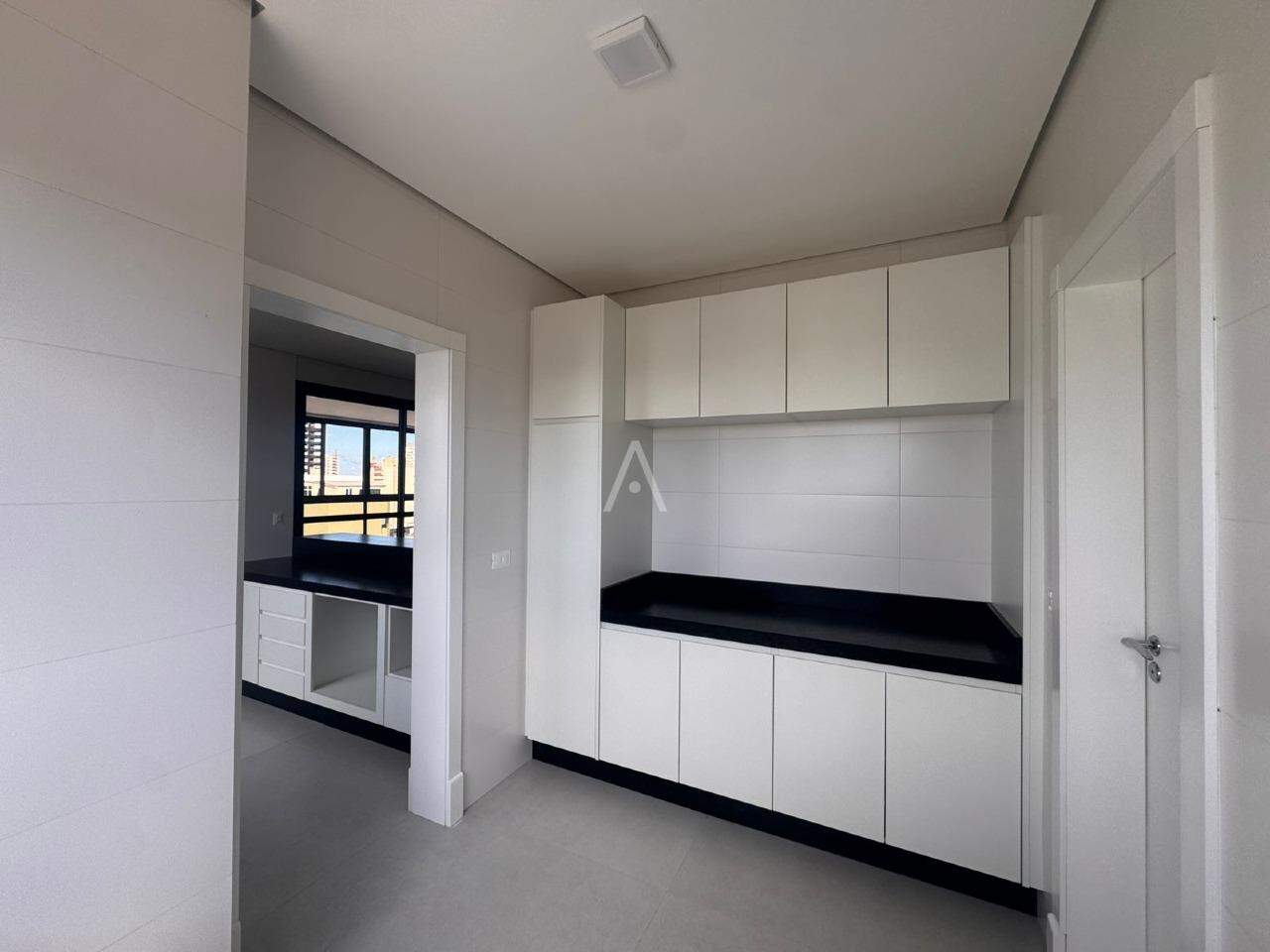 Apartamento para para aluguel no Bairro CENTRO em CASCAVEL: 