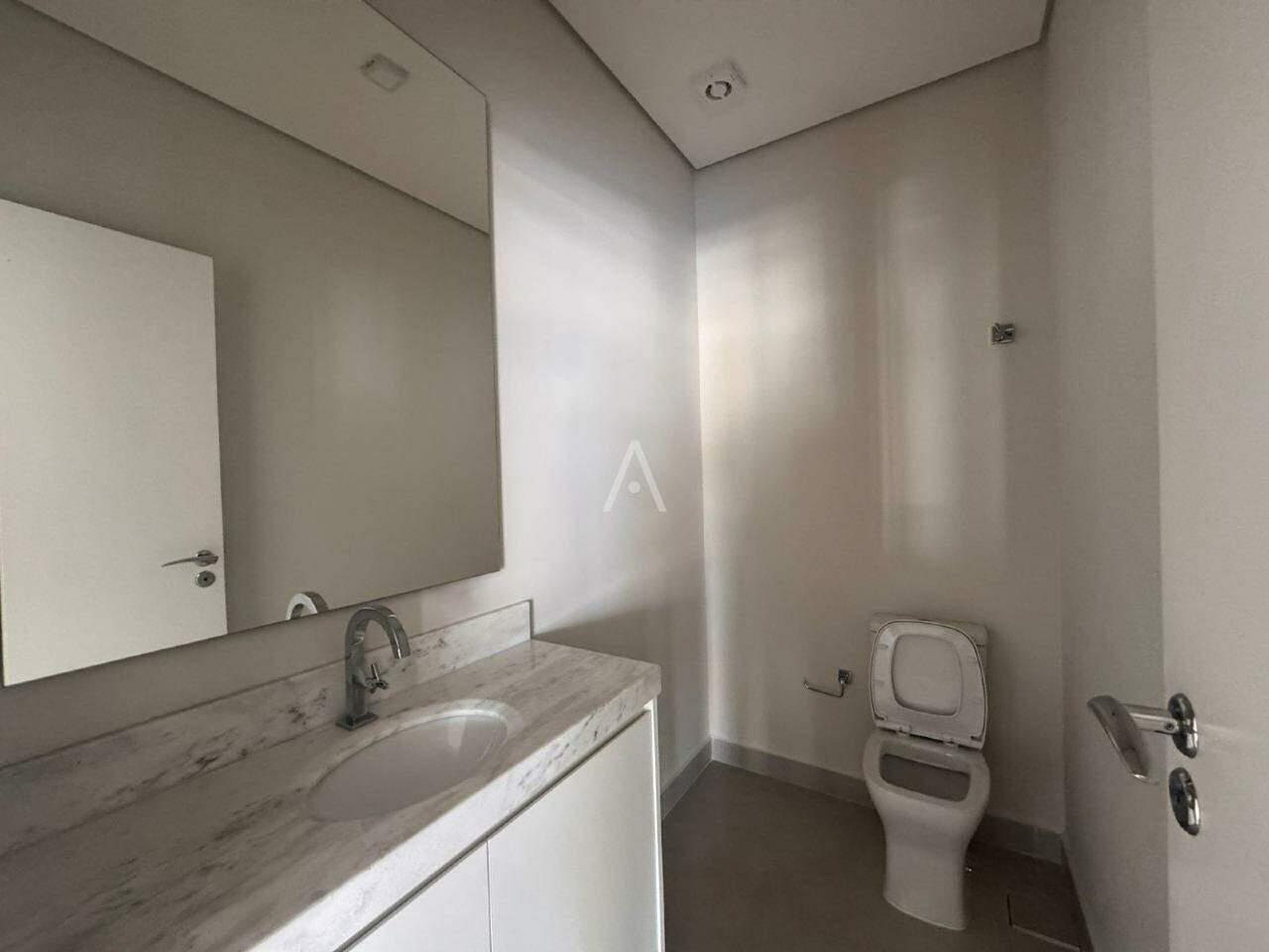 Apartamento para para aluguel no Bairro CENTRO em CASCAVEL: 