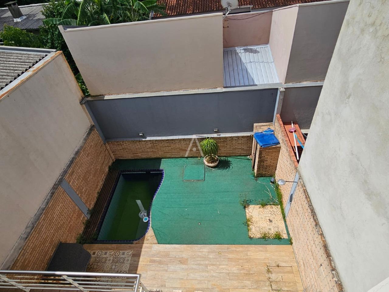 Sobrado para à venda no Bairro CENTRO em CASCAVEL: 