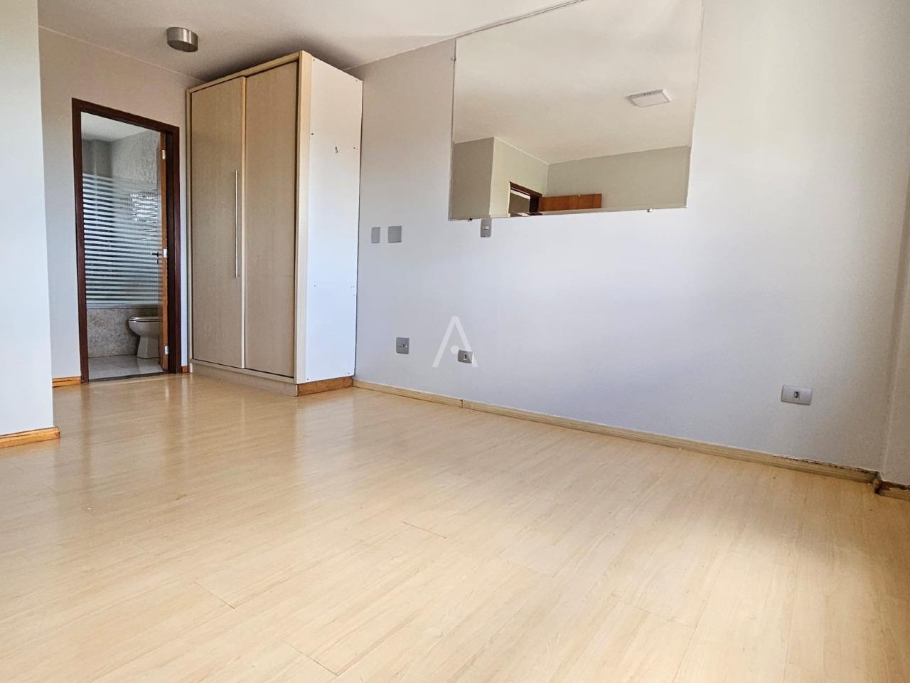 Sobrado para à venda no Bairro CENTRO em CASCAVEL: 