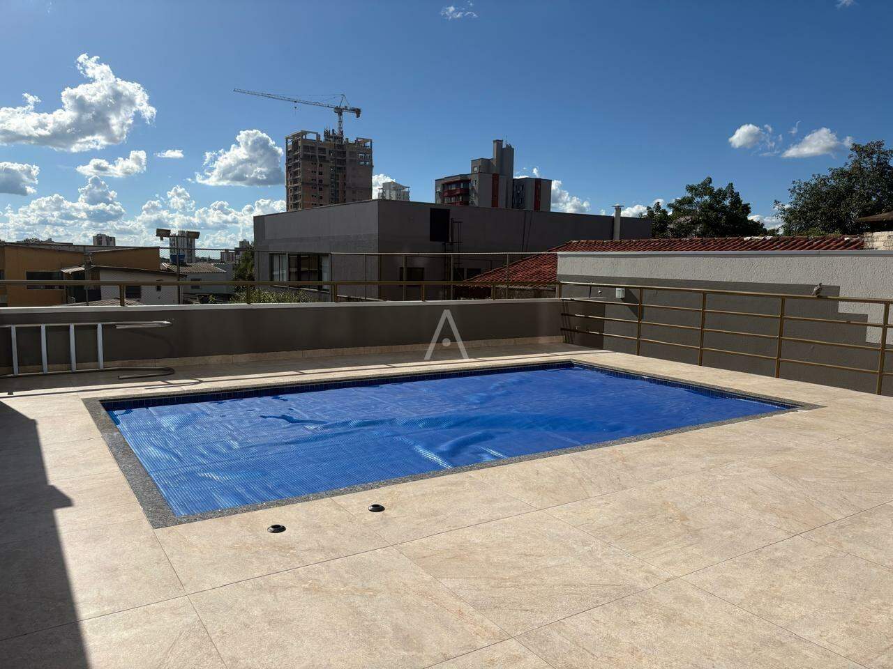 Apartamento para à venda no Bairro CENTRO em CASCAVEL: piscina