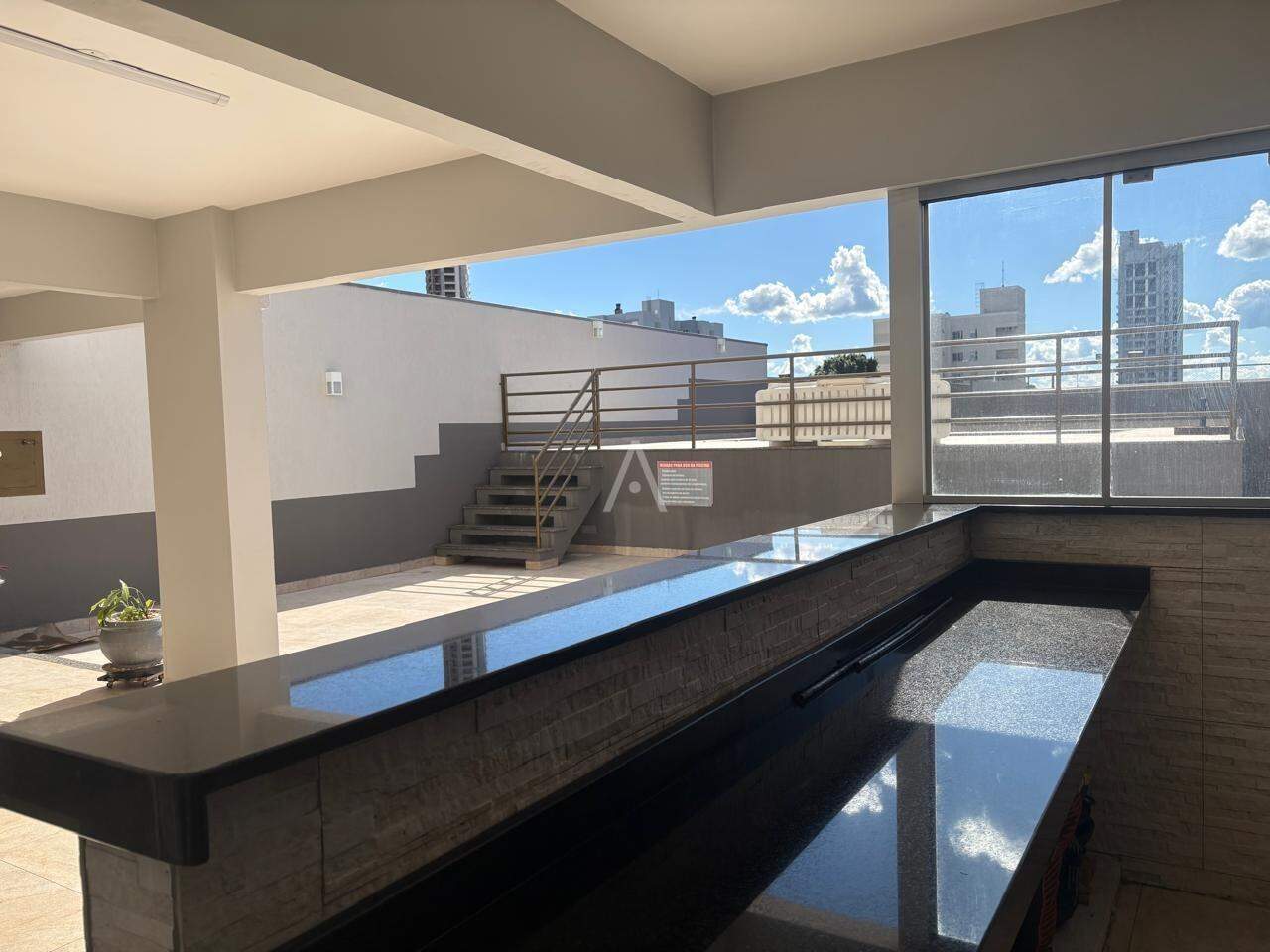 Apartamento para à venda no Bairro CENTRO em CASCAVEL: churrasqueira e area de recreacão