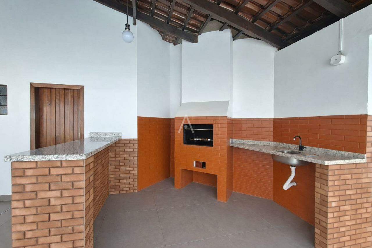 Casa Residencial para à venda no Bairro Pioneiros Catarinenses em CASCAVEL: 