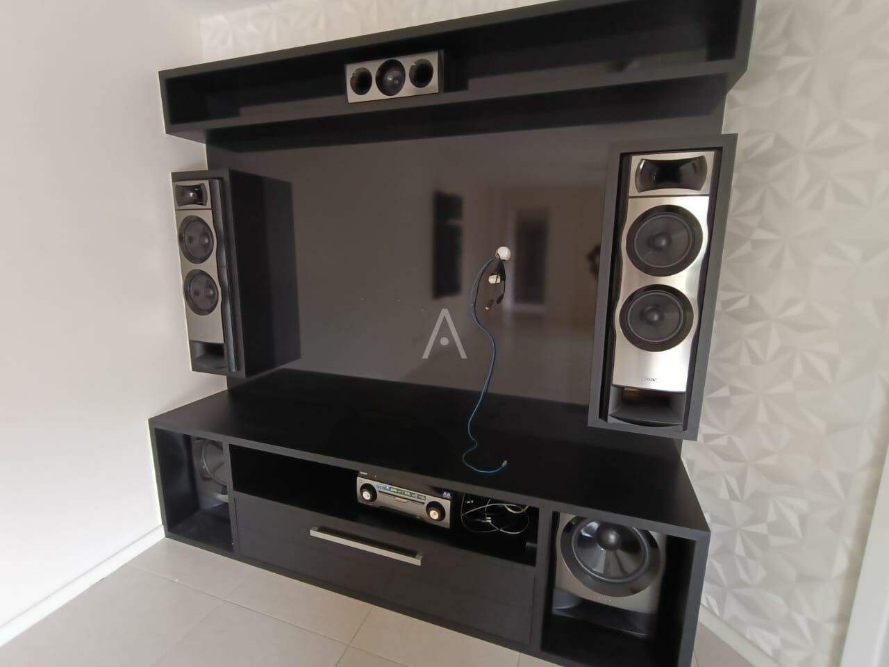 Apartamento para para aluguel no Bairro CENTRO em CASCAVEL: 