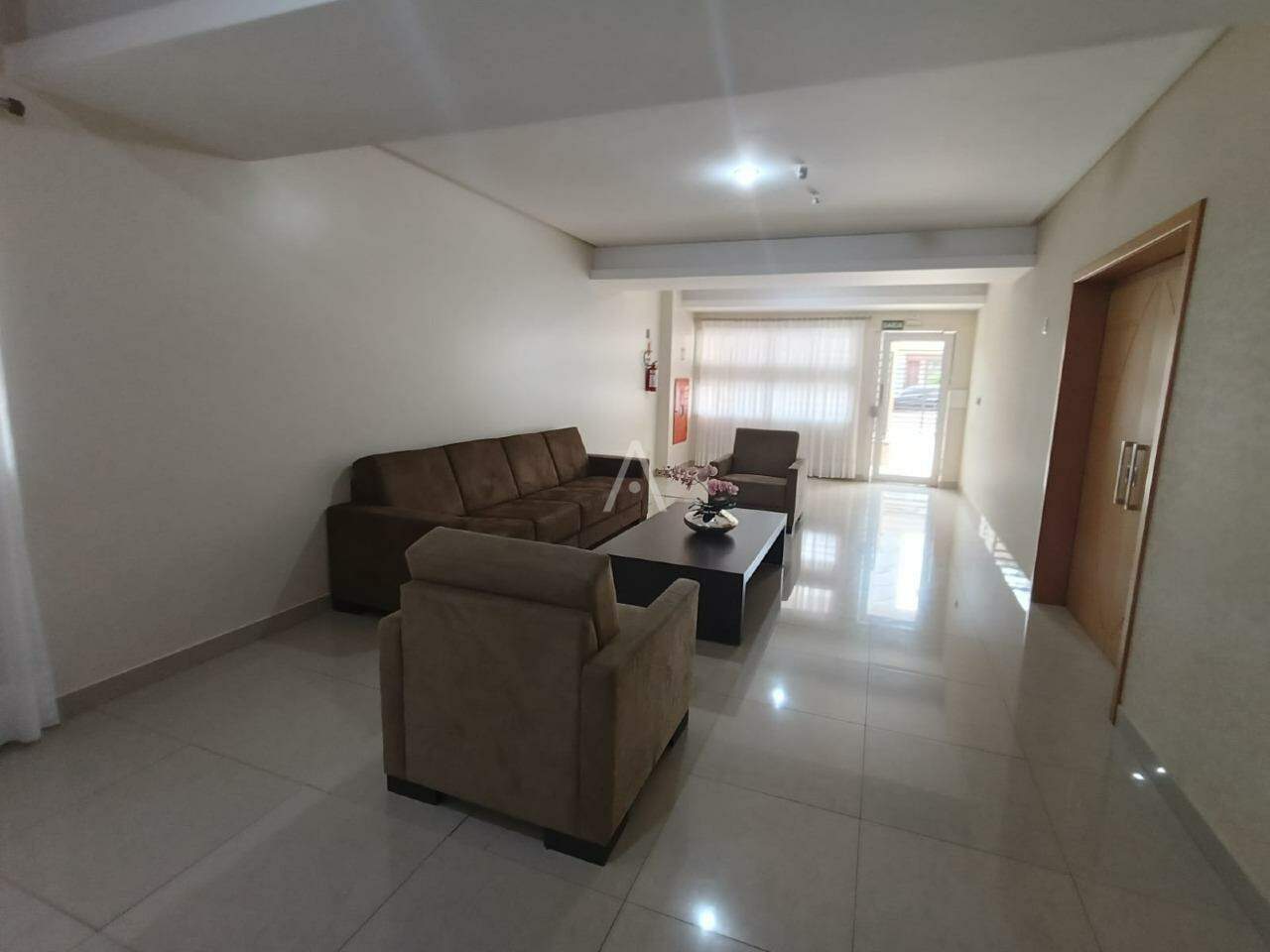 Apartamento para para aluguel no Bairro CENTRO em CASCAVEL: 