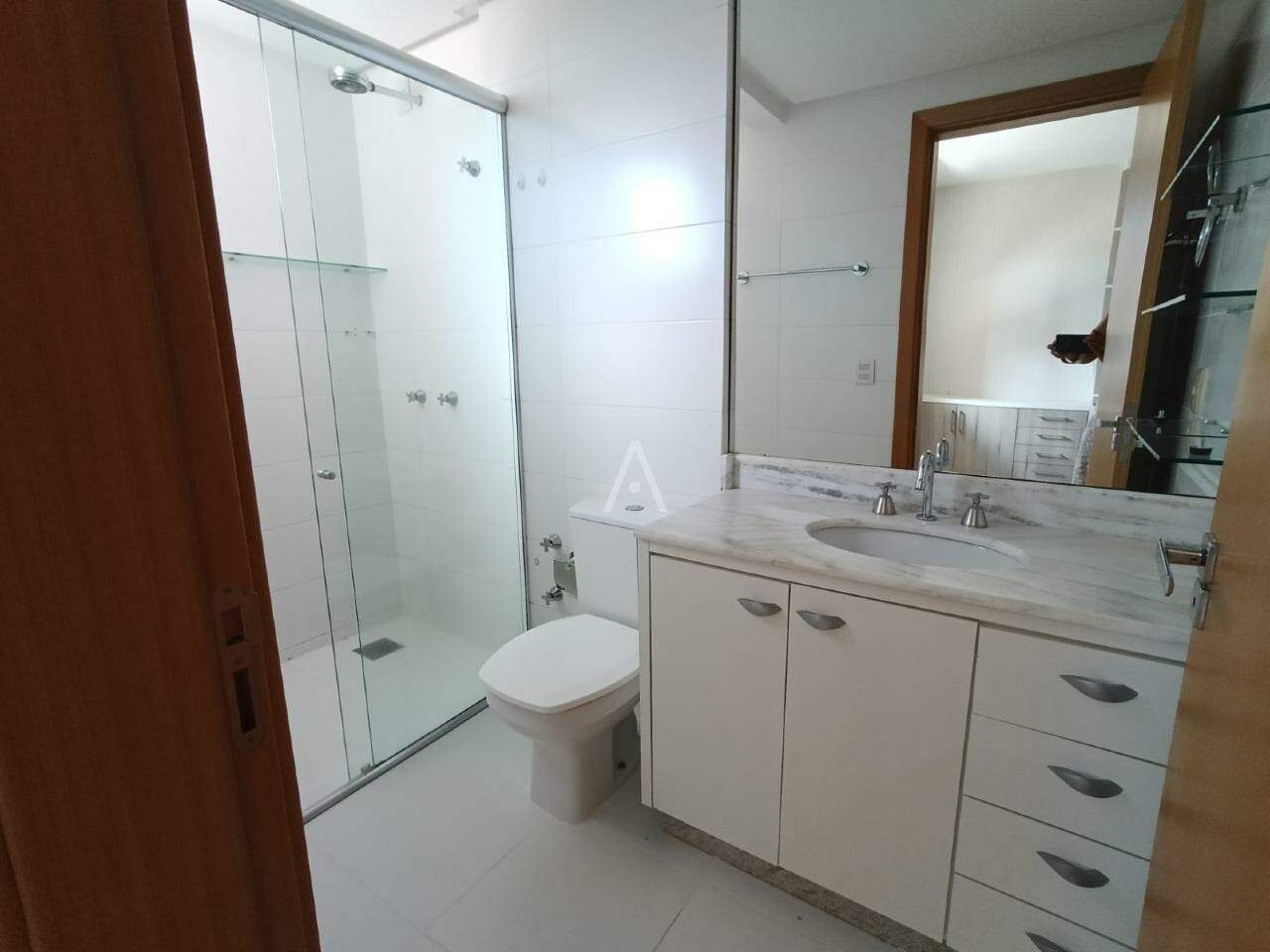 Apartamento para para aluguel no Bairro CENTRO em CASCAVEL: 