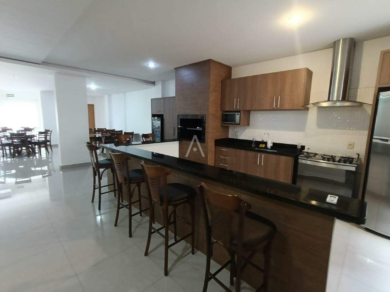 Apartamento para para aluguel no Bairro CENTRO em CASCAVEL: 